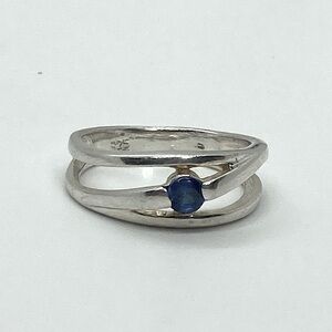 Vtg 925 Sterling Silver Dark Blue CZ Stone Open Design Wide Ring | Sz 8